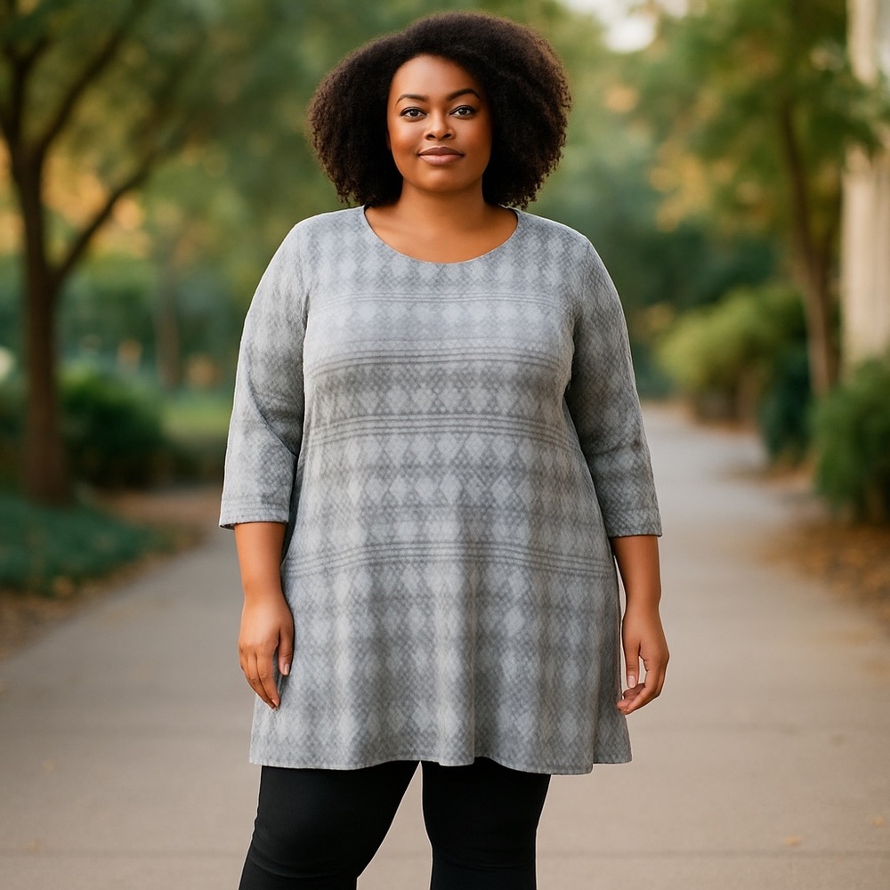 Ruby Rd. Gray Patterned Tunic Top - Picture 2 of 5